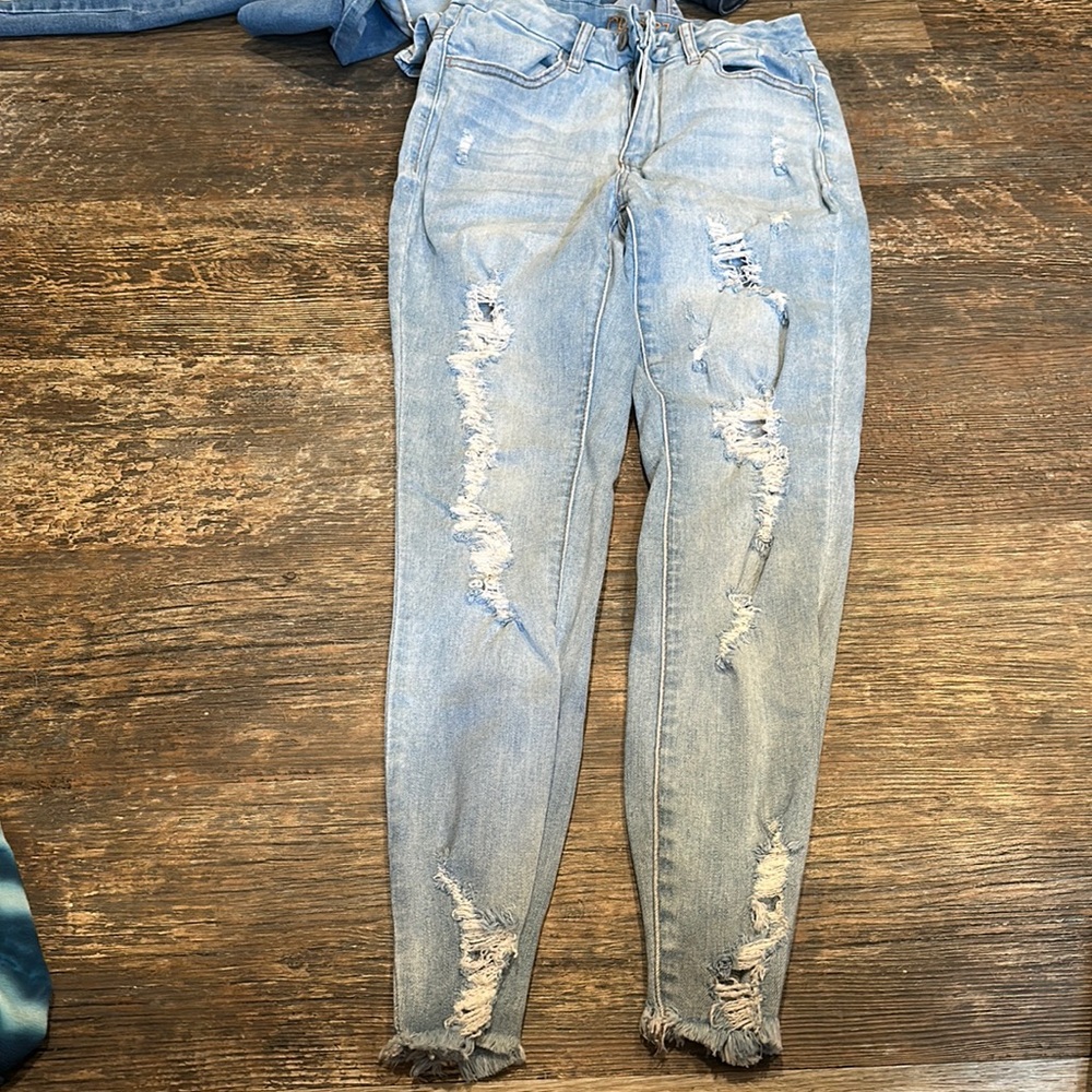 Jeans